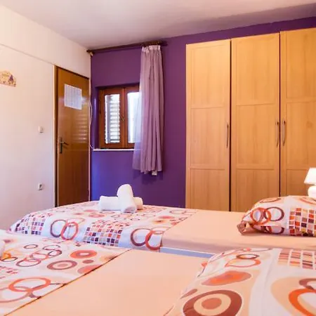 Hestia Apartment